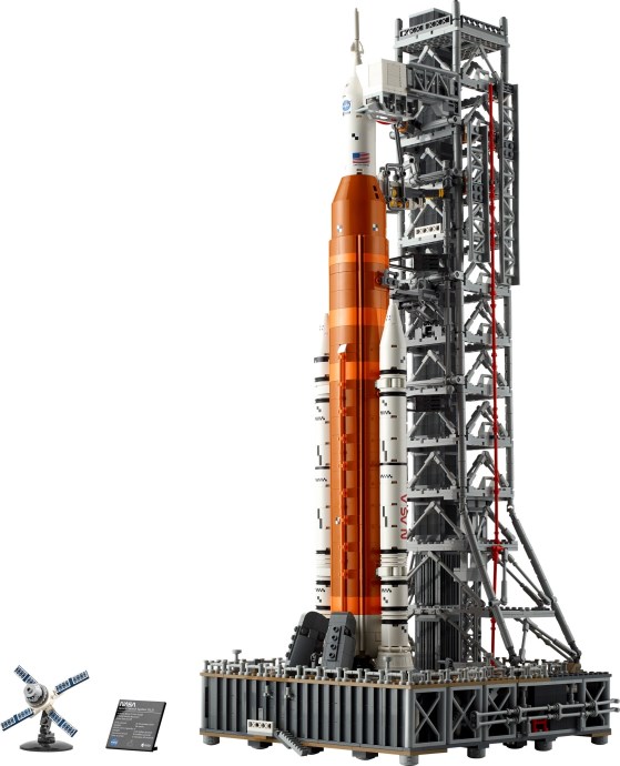 NASA Artemis Space Launch System LEGO Set 10341