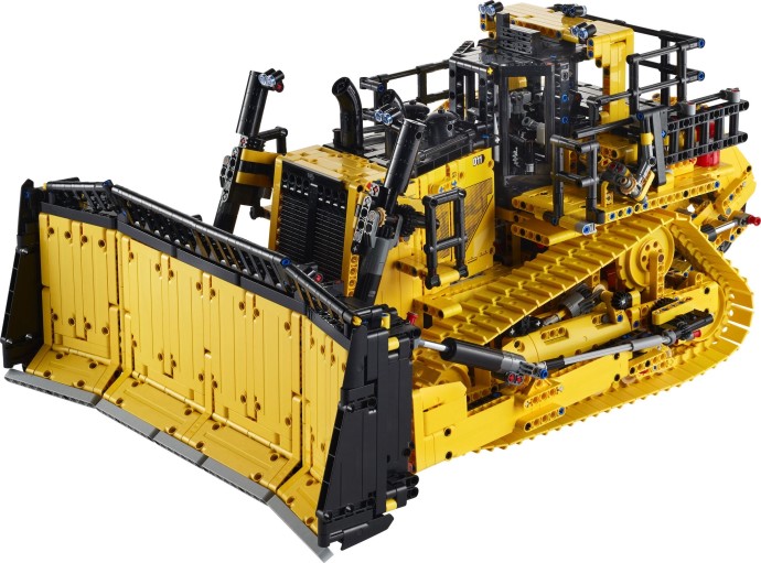 Cat D11 Bulldozer LEGO Set 42131