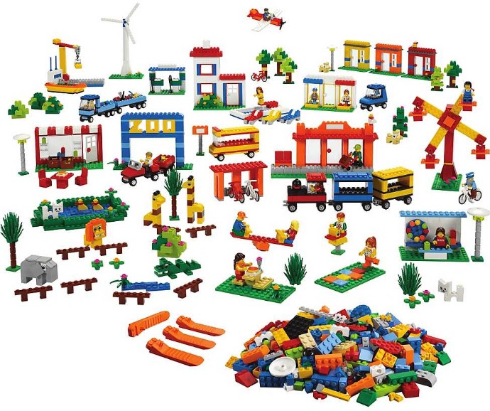 Community Starter Set LEGO Set 9389
